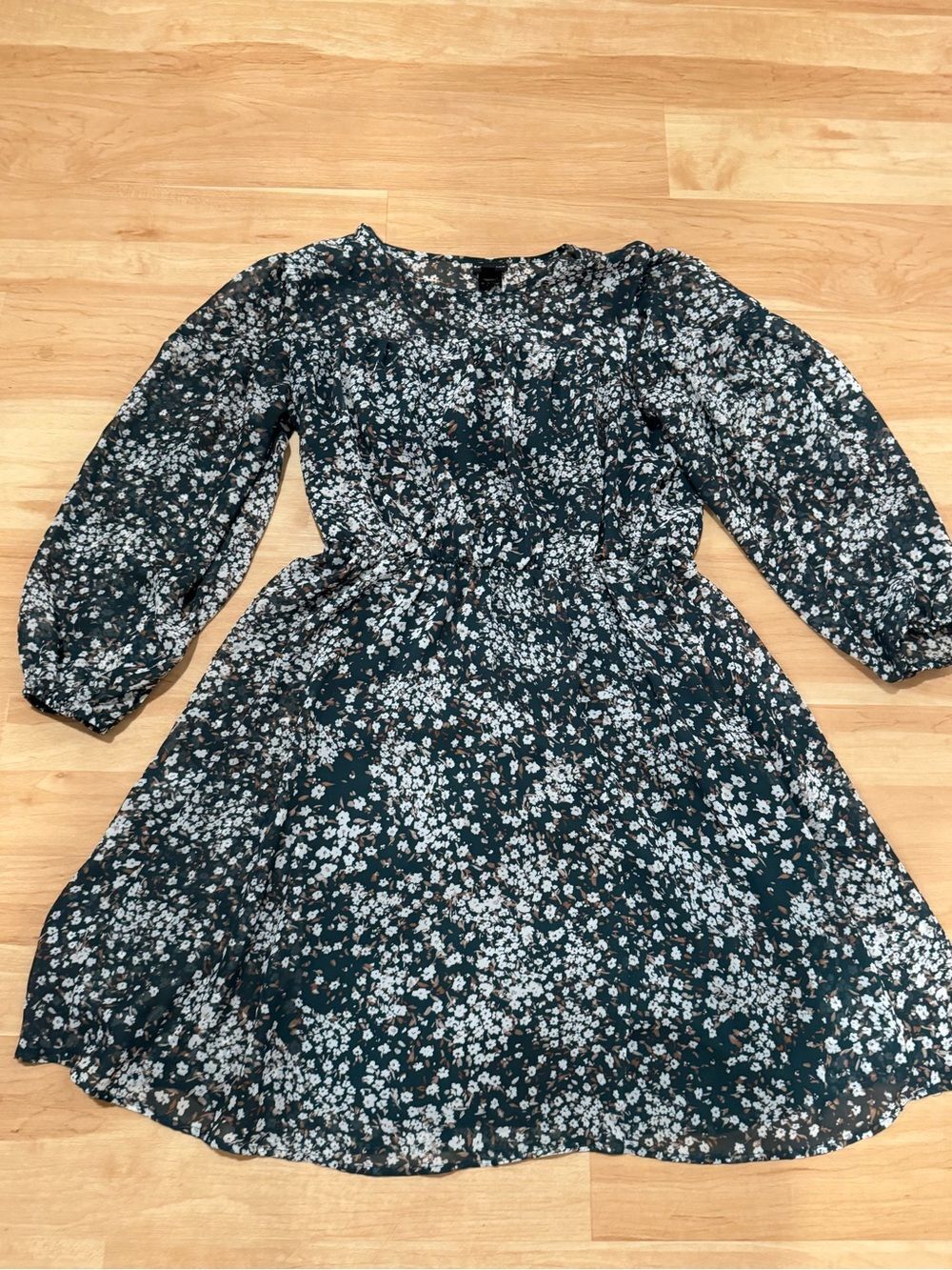 Kate and Lily Green Floral High Neck Long Sleeve Chiffon Knee Dress Size 14